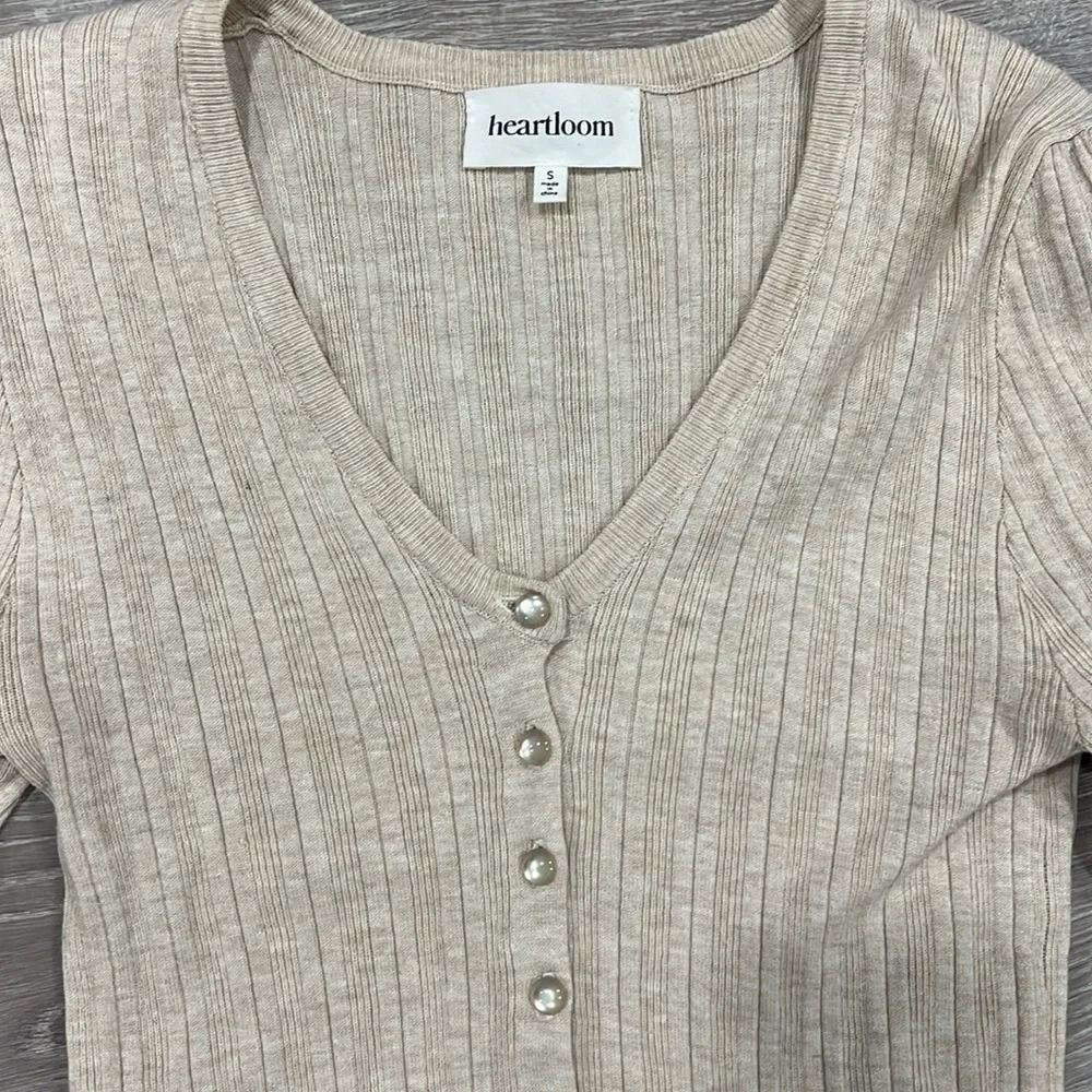 Heartloom Cream Ribbed Button-Front V-Neck Top - Picture 3 of 6